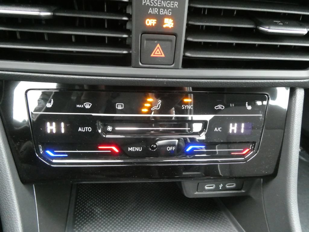 New 2026 Volkswagen Jetta Sport FWD image 34