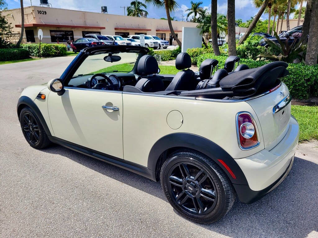 Used 2013 MINI Cooper Convertible image 13