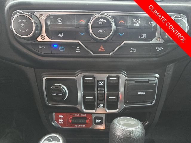 Used 2023 Jeep Wrangler Unlimited Rubicon 4xe w/ Dual Top Group AWD/4WD image 22