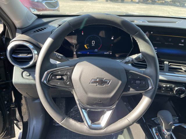 New 2026 Chevrolet Trax LT w/ Driver Confidence Package FWD image 14