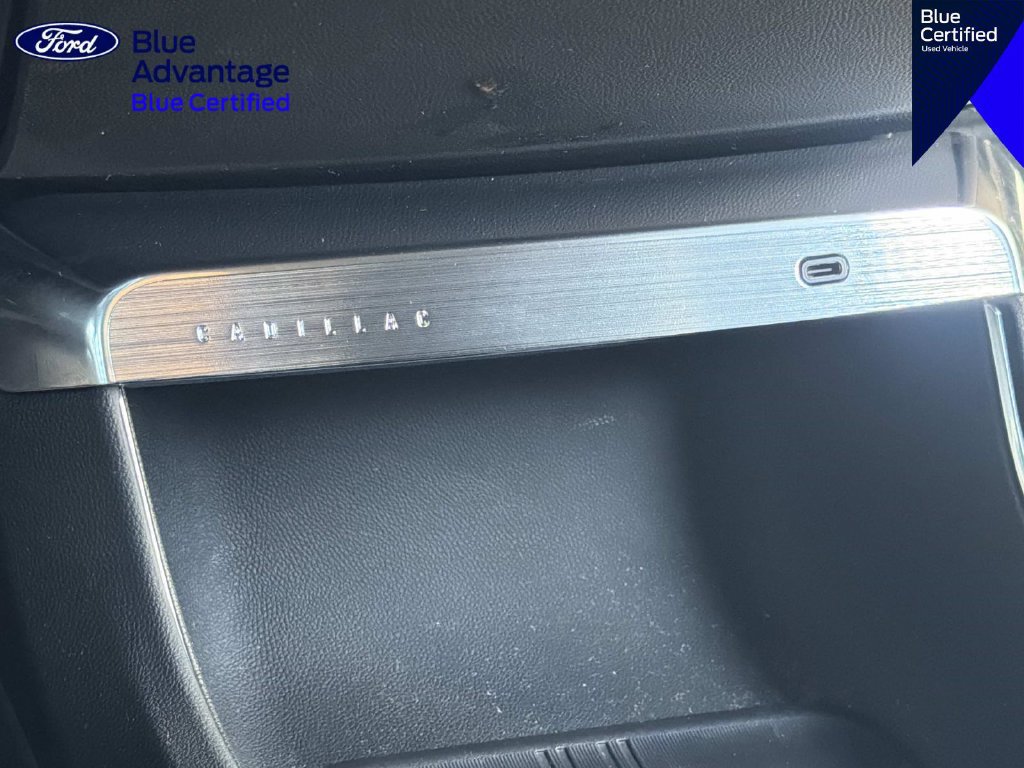 Used 2024 Cadillac Lyriq Tech RWD image 28