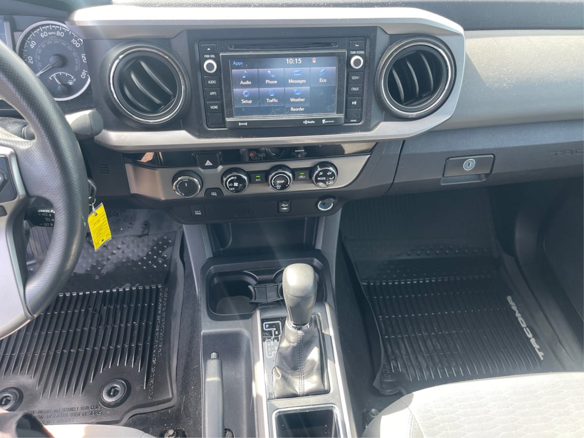 Used 2017 Toyota Tacoma SR5 w/ Tow Package AWD/4WD image 15