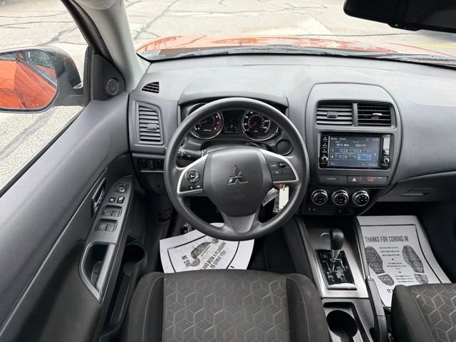 Used 2022 Mitsubishi Outlander Sport ES FWD image 17