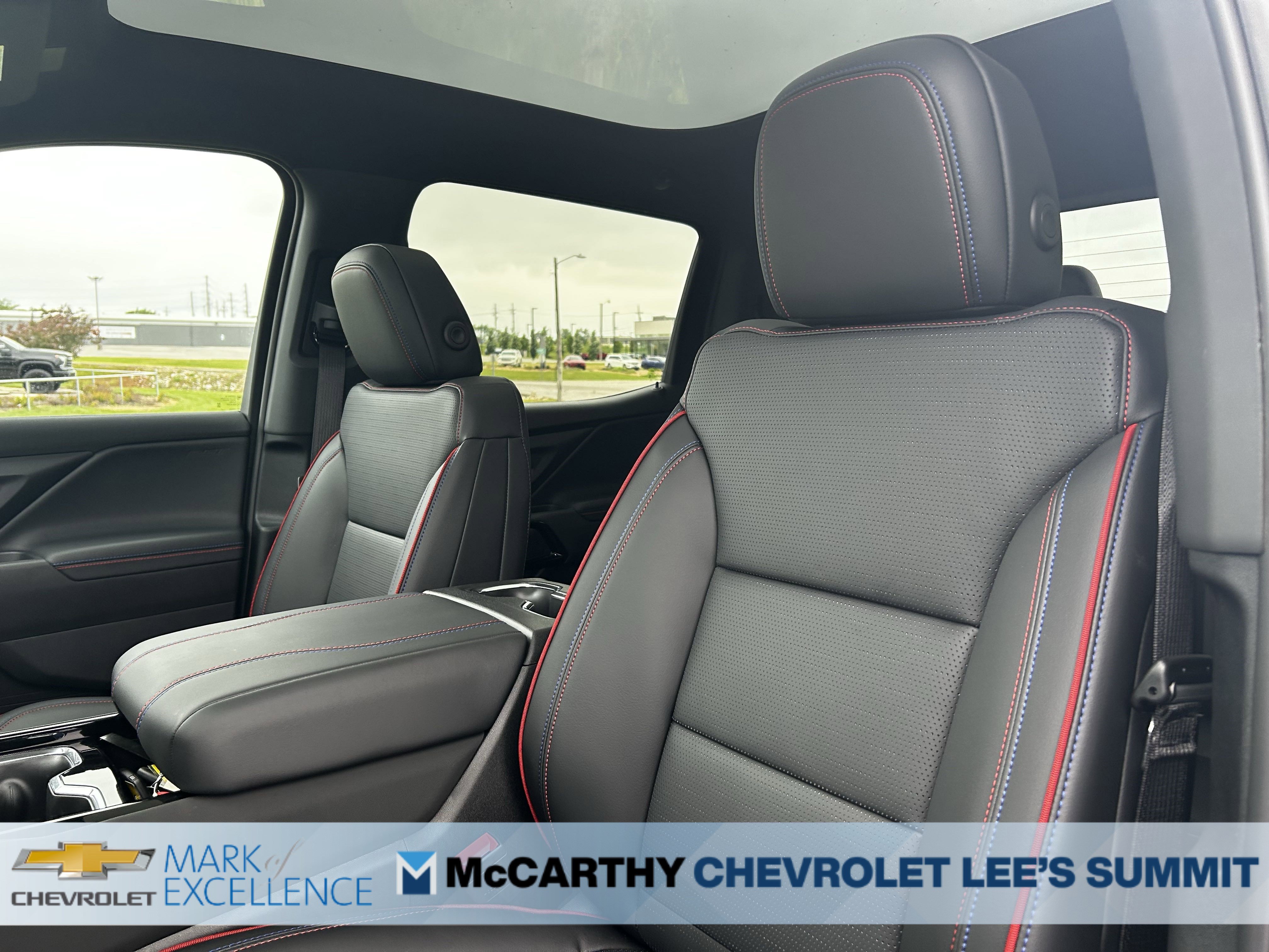 New 2025 Chevrolet Silverado EV RST image 24