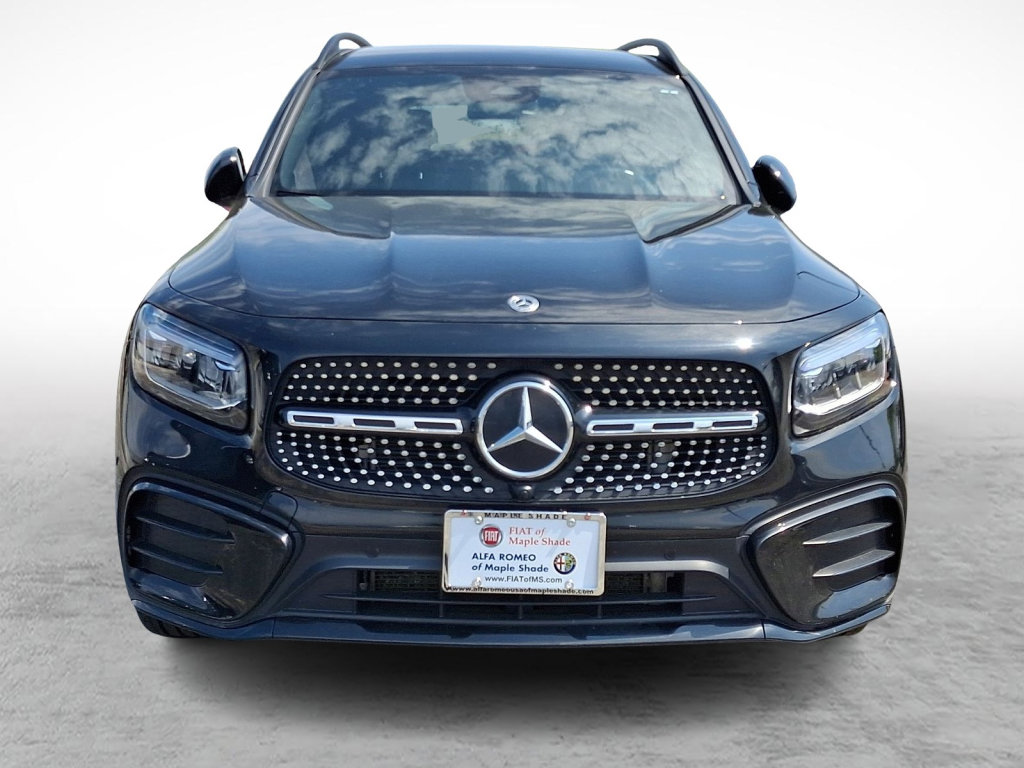 Used 2024 Mercedes-Benz GLB 250 image 2