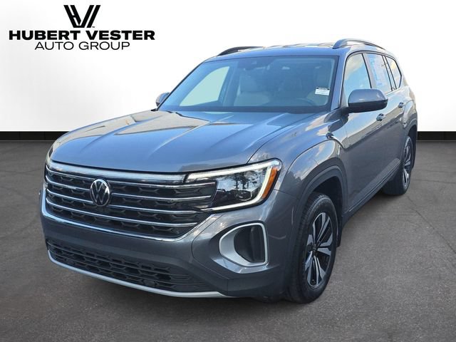 Used 2024 Volkswagen Atlas SE FWD image 2