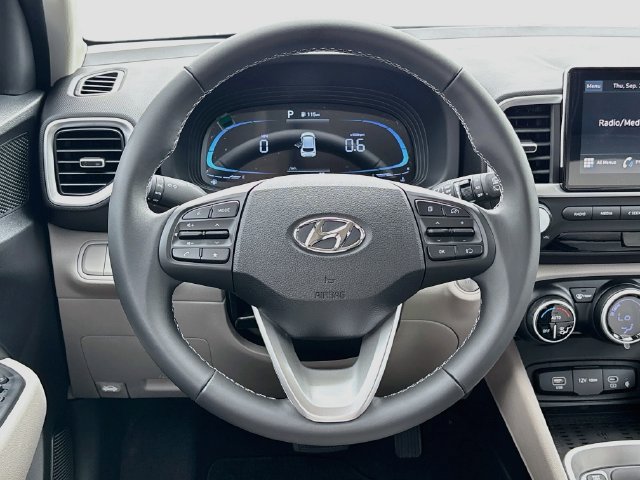 New 2026 Hyundai Venue SEL FWD image 11