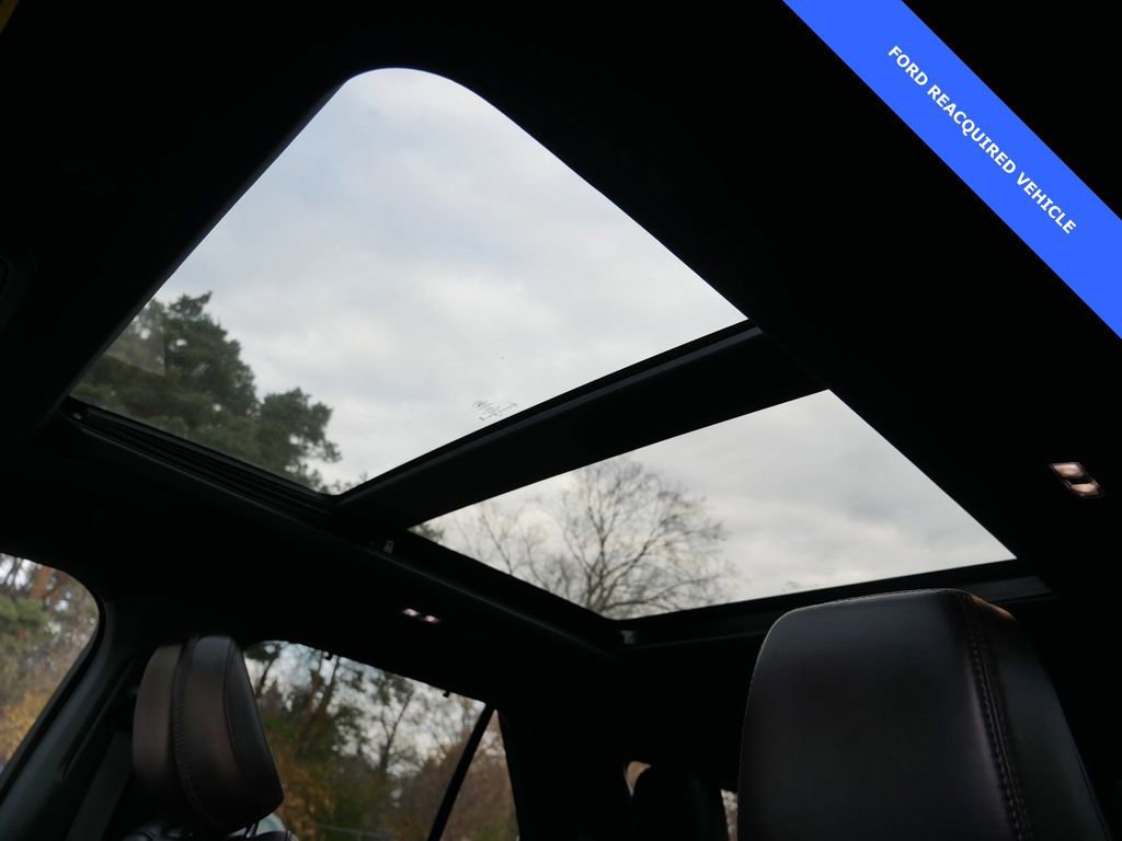 Used 2025 Ford Explorer Platinum w/ LUX Leather Package image 26