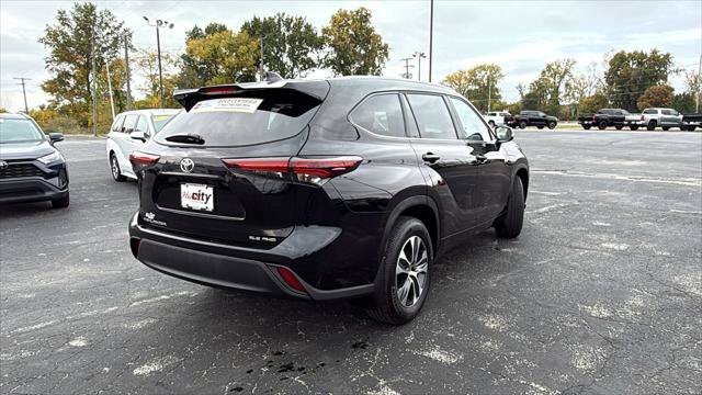 Certified 2026 Toyota Highlander XLE AWD/4WD image 9