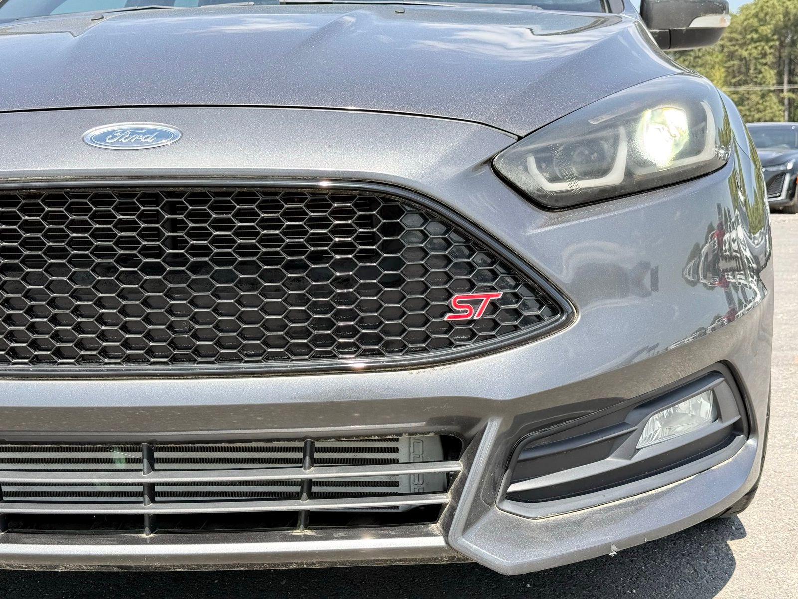 Used 2018 Ford Focus ST image 8