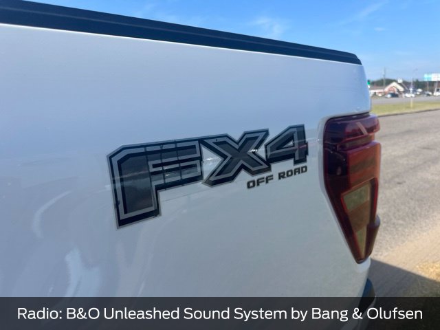 Used 2024 Ford F150 Lariat w/ Equipment Group 502A High AWD/4WD image 8