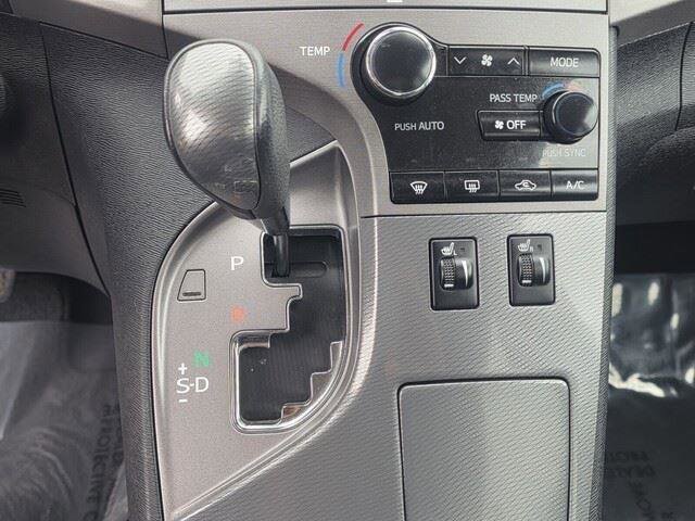 Used 2014 Toyota Venza Limited image 19