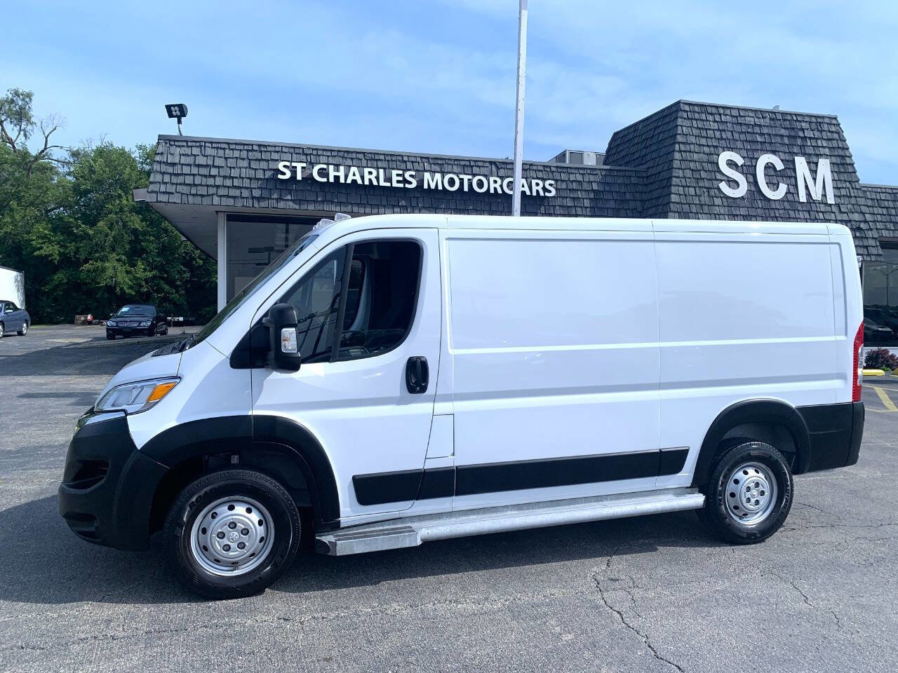 Used 2023 RAM ProMaster 2500 image 8