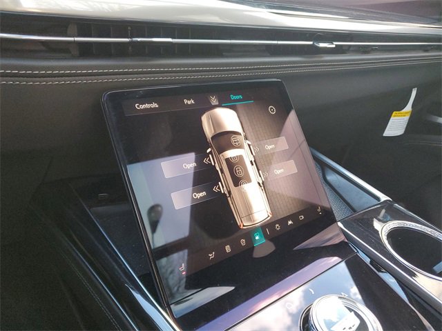 Certified 2025 Cadillac Escalade ESV Sport w/ Touring Package image 18