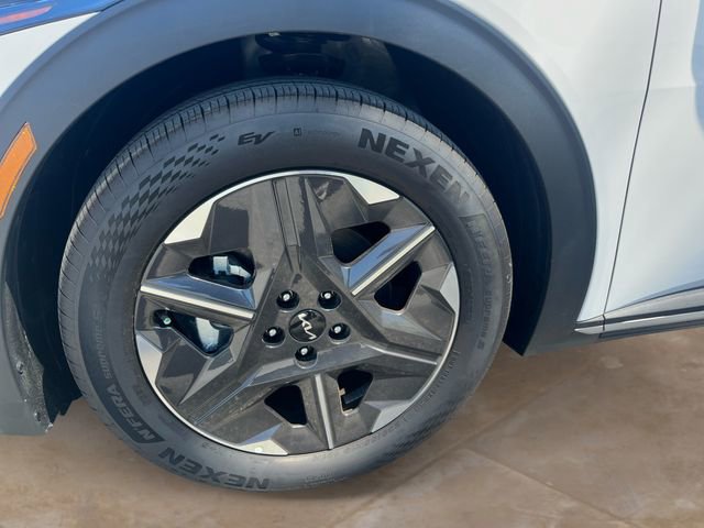 New 2025 Kia EV6 Light image 14