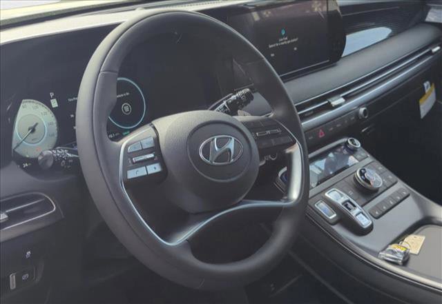 New 2025 Hyundai Palisade Calligraphy image 3