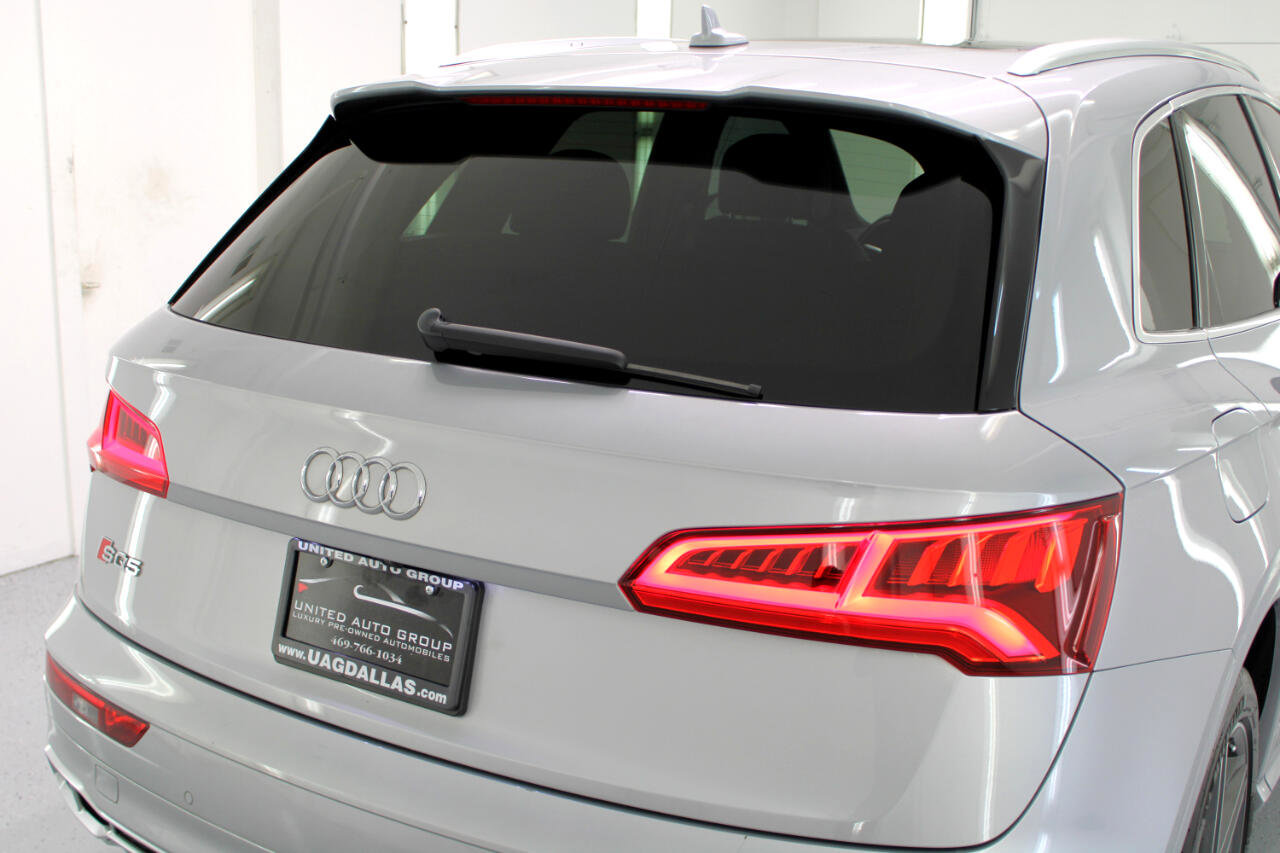 Used 2020 Audi SQ5 Premium Plus w/ Premium Plus Package image 19
