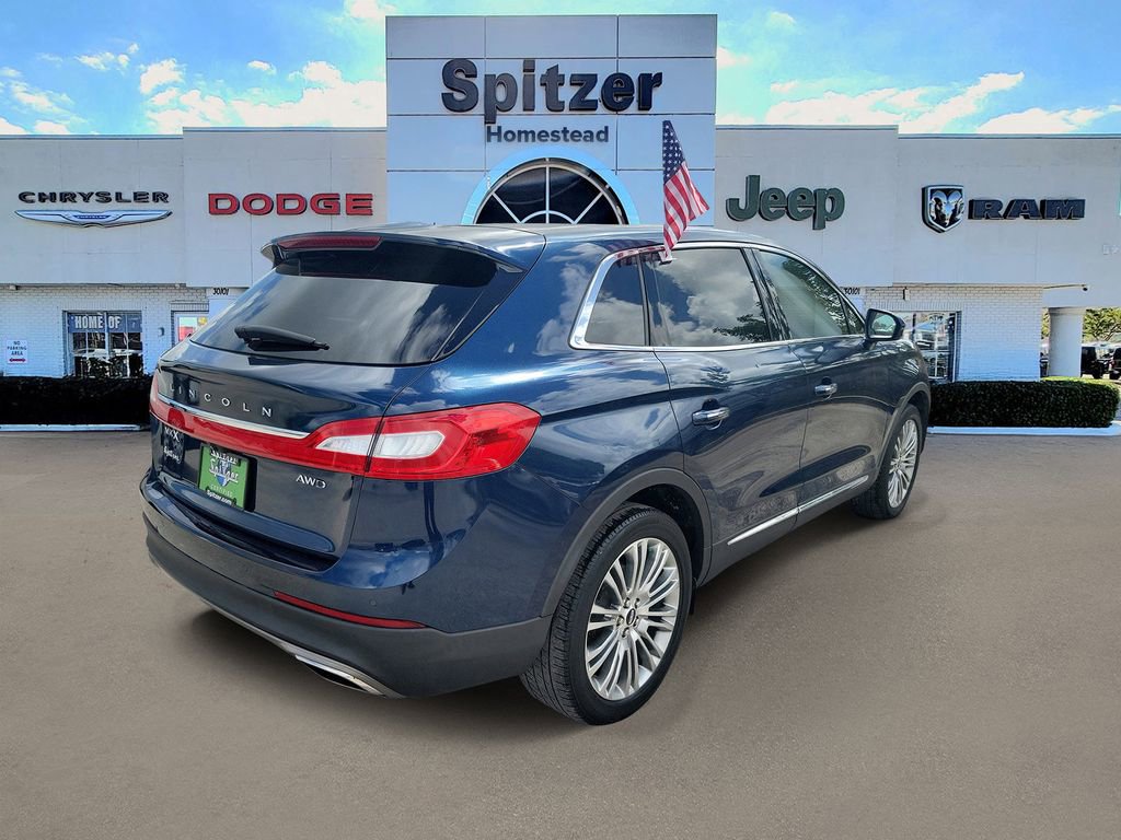 Used 2017 Lincoln MKX Reserve w/ Lincoln MKX Climate Package image 2