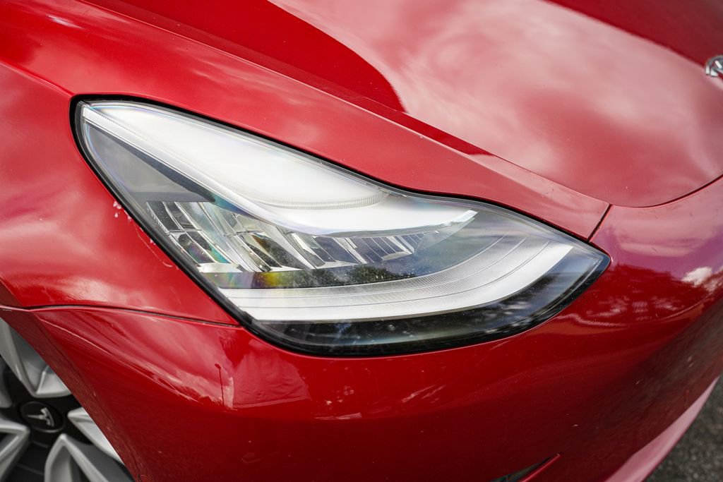 Used 2022 Tesla Model 3 Standard Range Plus image 7