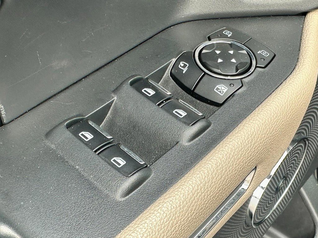 Used 2024 Ford Expedition Max Limited image 19