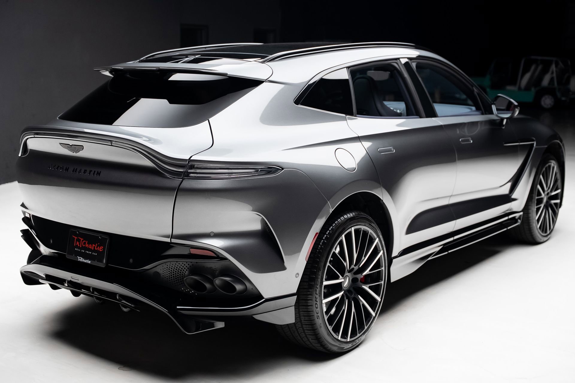 Used 2024 Aston Martin DBX 707 AWD/4WD image 32