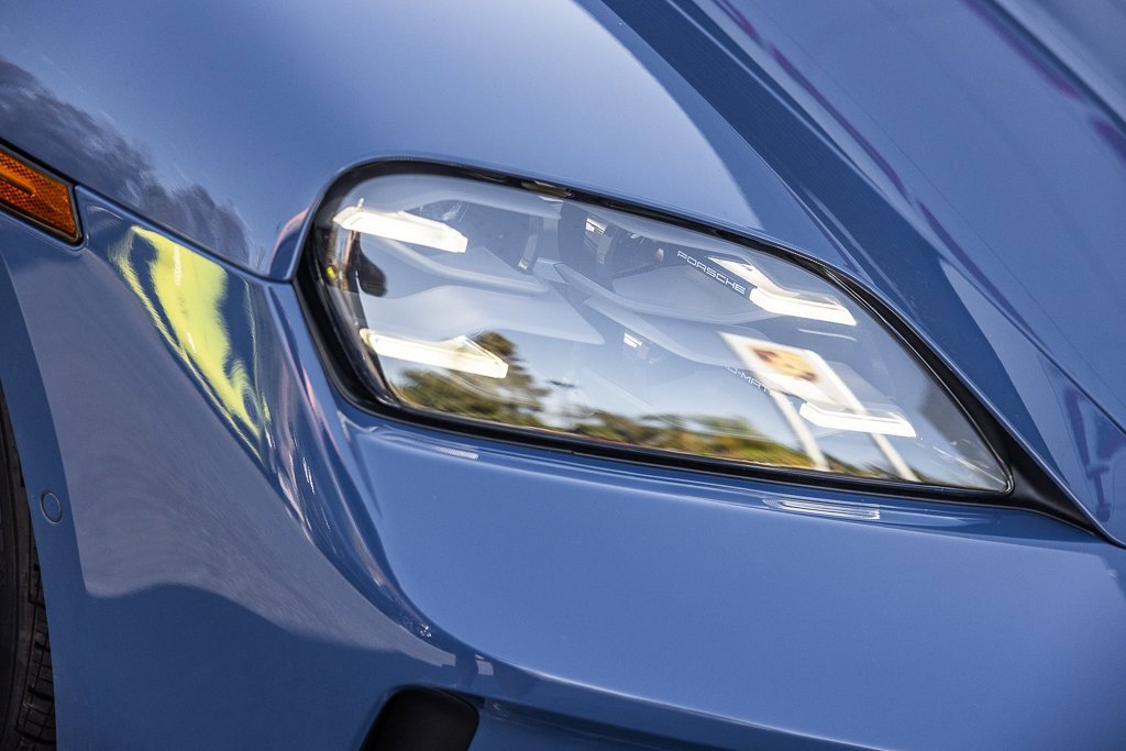 Certified 2026 Porsche Taycan GTS image 25