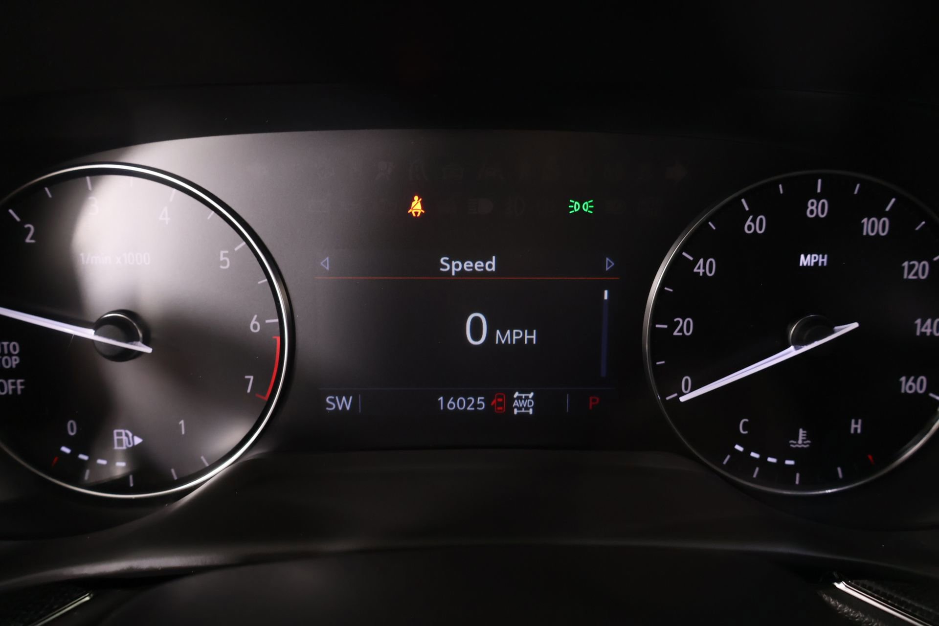 Used 2023 Buick Envision Preferred image 4