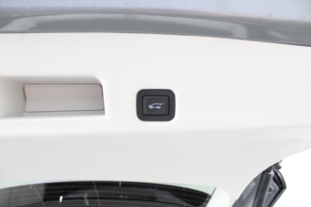 New 2027 Buick Enclave Avenir FWD image 24