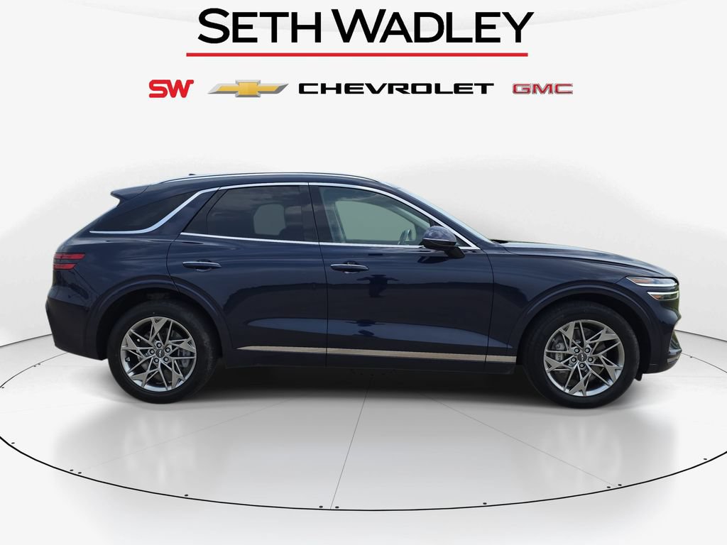 Used 2025 Genesis GV70 2.5T AWD/4WD image 8