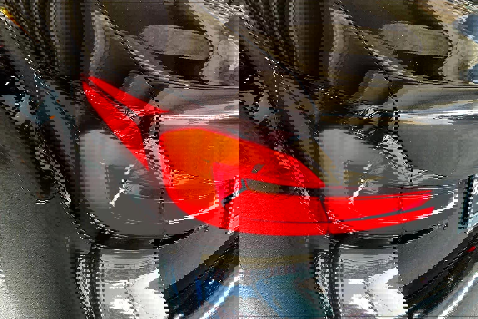 Used 2022 BMW 530i w/ M Sport Package image 28