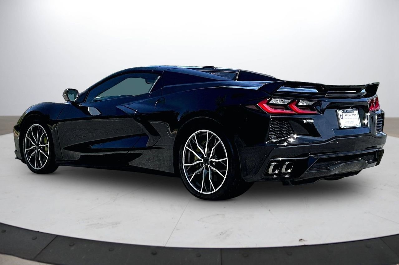 Used 2023 Chevrolet Corvette Stingray Premium Conv w/ Z51 Performance Package RWD image 7