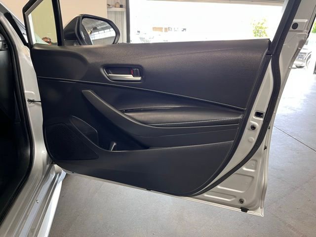 Used 2025 Toyota Corolla SE image 12