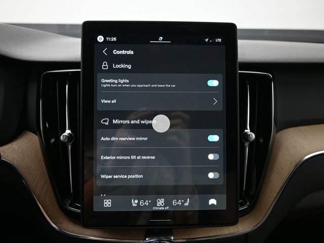 New 2026 Volvo XC60 B5 Plus w/ Protection Package Premier image 18