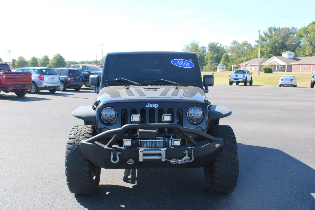 Used 2016 Jeep Wrangler Unlimited Sport w/ Quick Order Package 24S AWD/4WD image 3