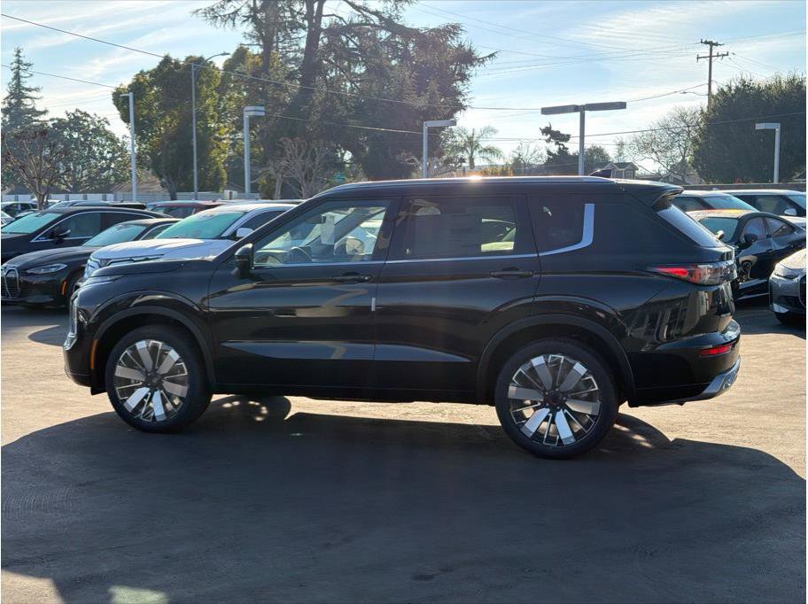 New 2026 Mitsubishi Outlander SEL Black Edition image 8