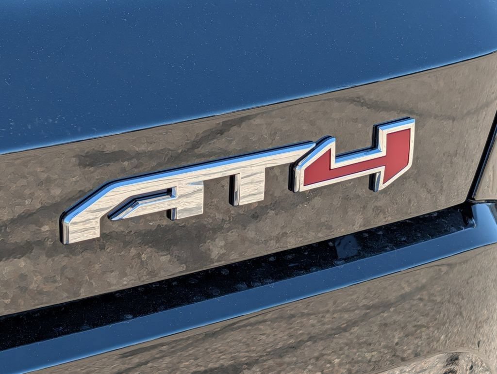 New 2026 GMC Terrain AT4 w/ Technology Package II AWD/4WD image 21