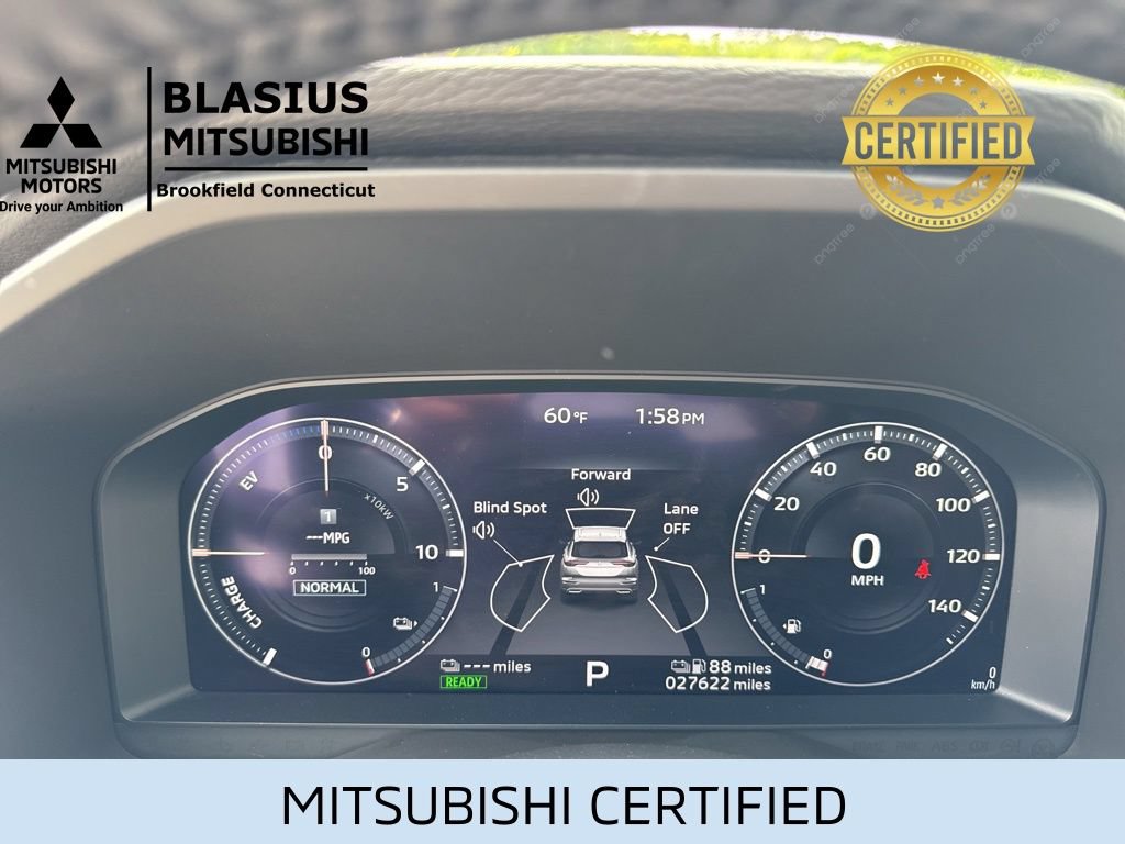 Used 2023 Mitsubishi Outlander 4WD Plug-In Hybrid image 23