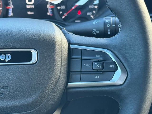 New 2026 Jeep Compass Latitude image 14