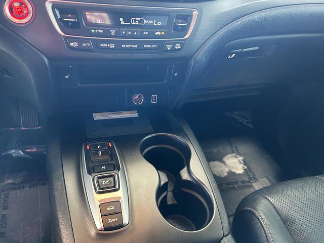 Used 2022 Honda Pilot TrailSport image 18
