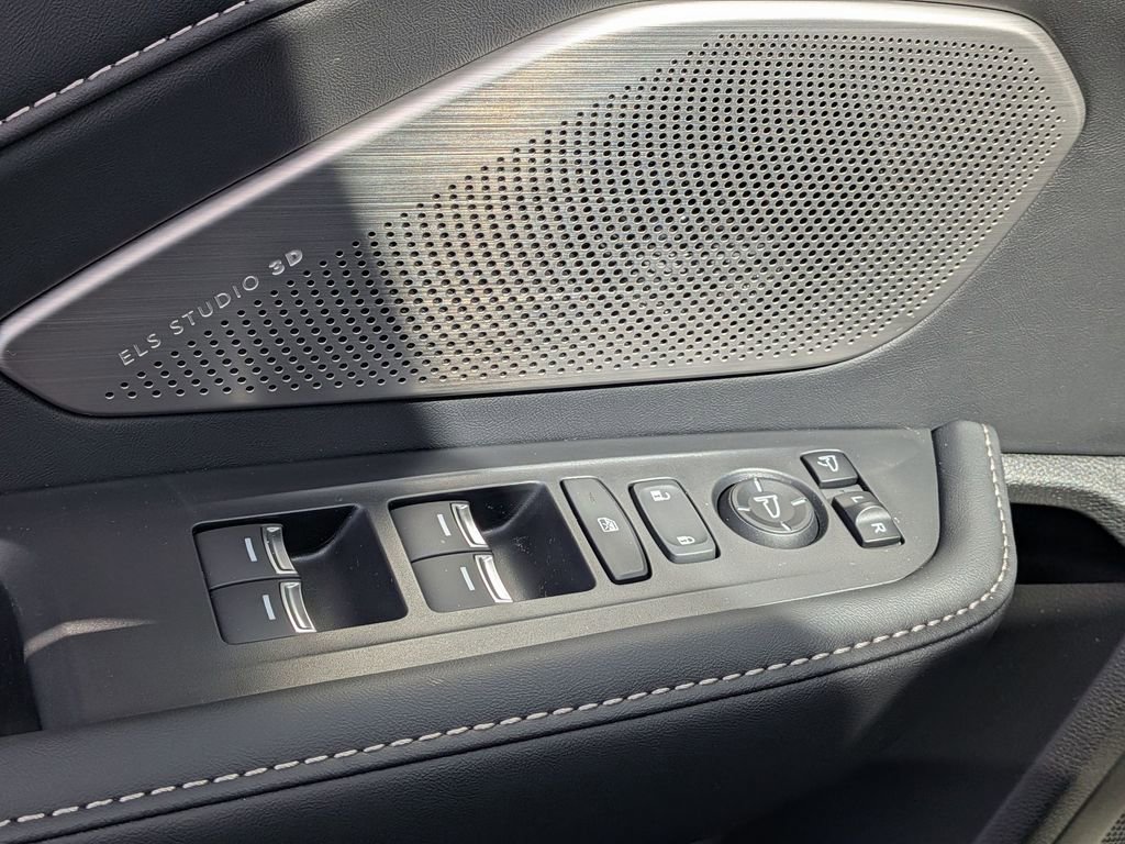 New 2026 Acura RDX SH-AWD w/ Advance Package image 16