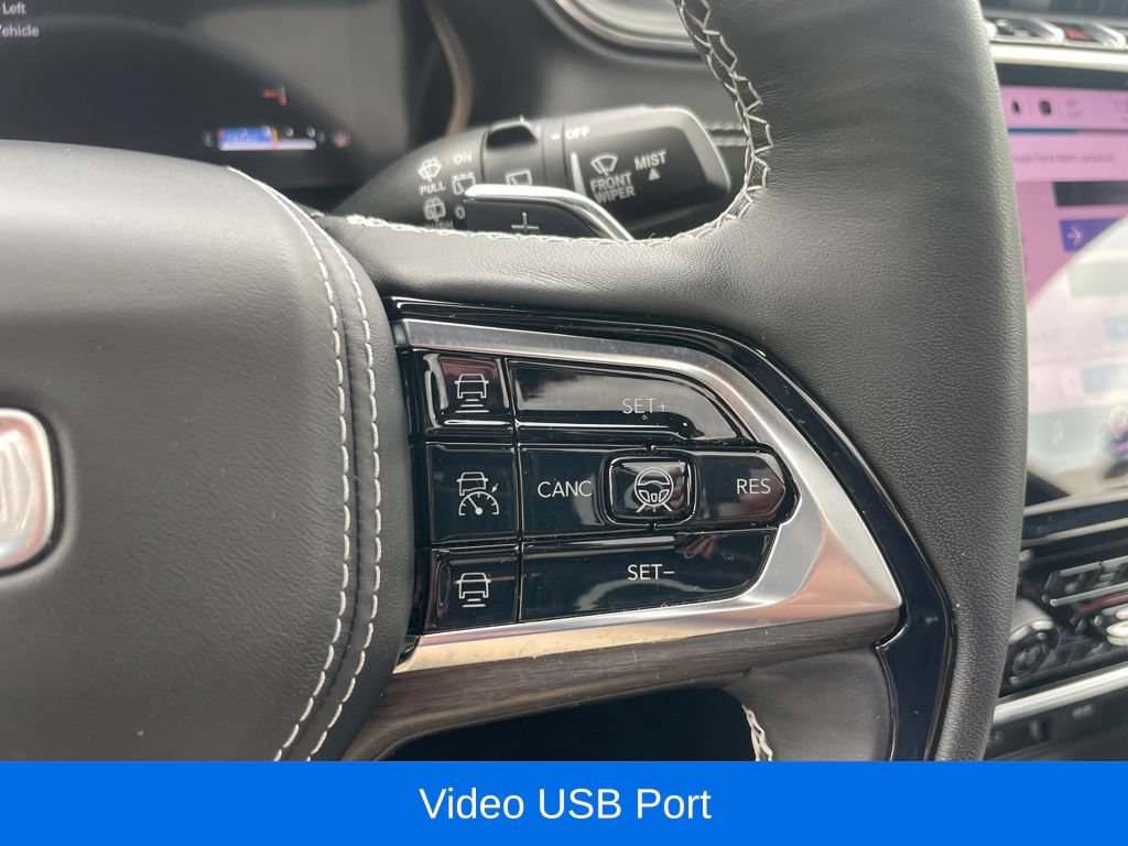 Certified 2025 Jeep Grand Cherokee L Overland w/ Advanced Protech Group III AWD/4WD image 31