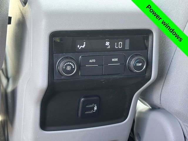 Used 2017 GMC Acadia SLE w/ LPO, Floor Liner Package FWD image 28