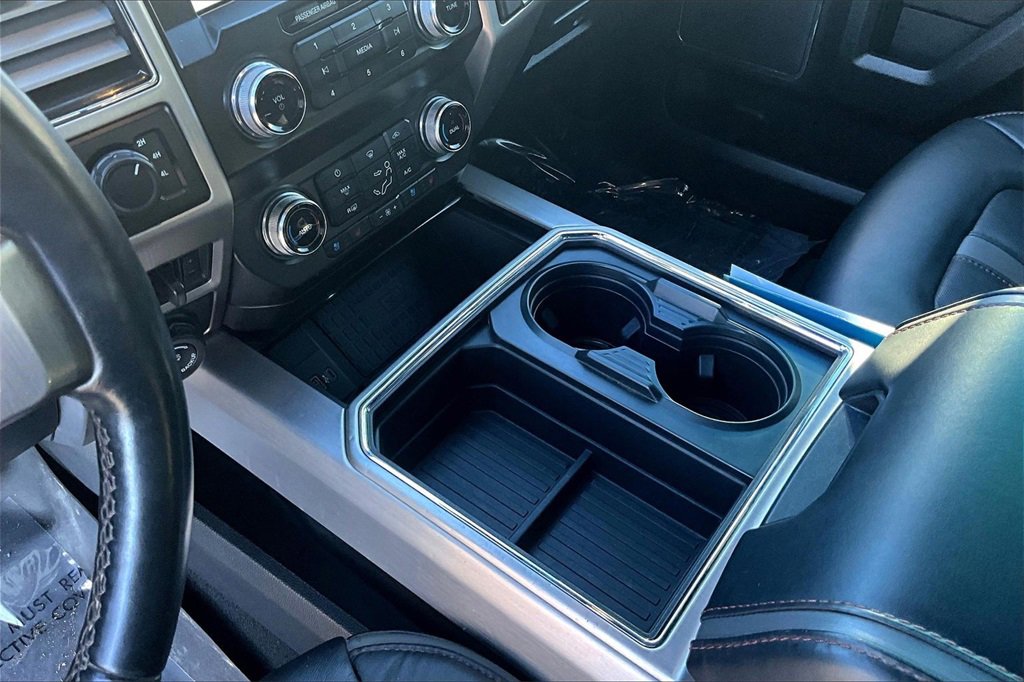 Used 2021 Ford F250 Platinum image 18