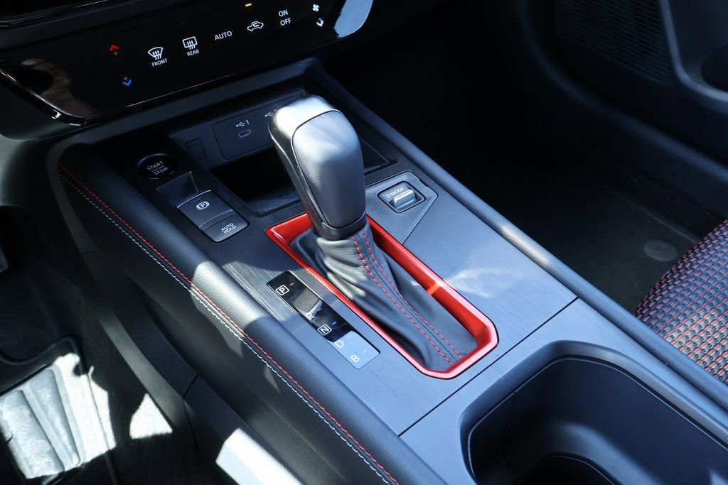 New 2026 Nissan Kicks SR image 13