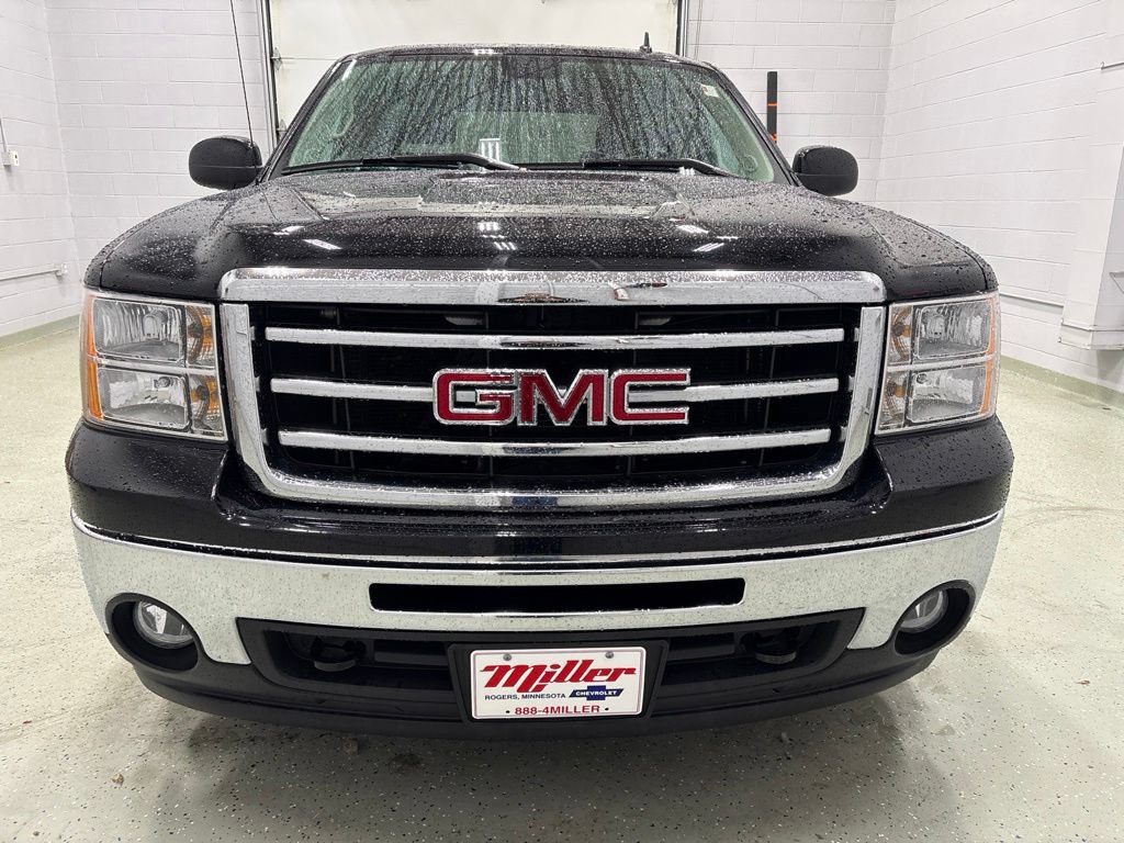 Used 2012 GMC Sierra 1500 SLT w/ SLT Convenience Package AWD/4WD image 10