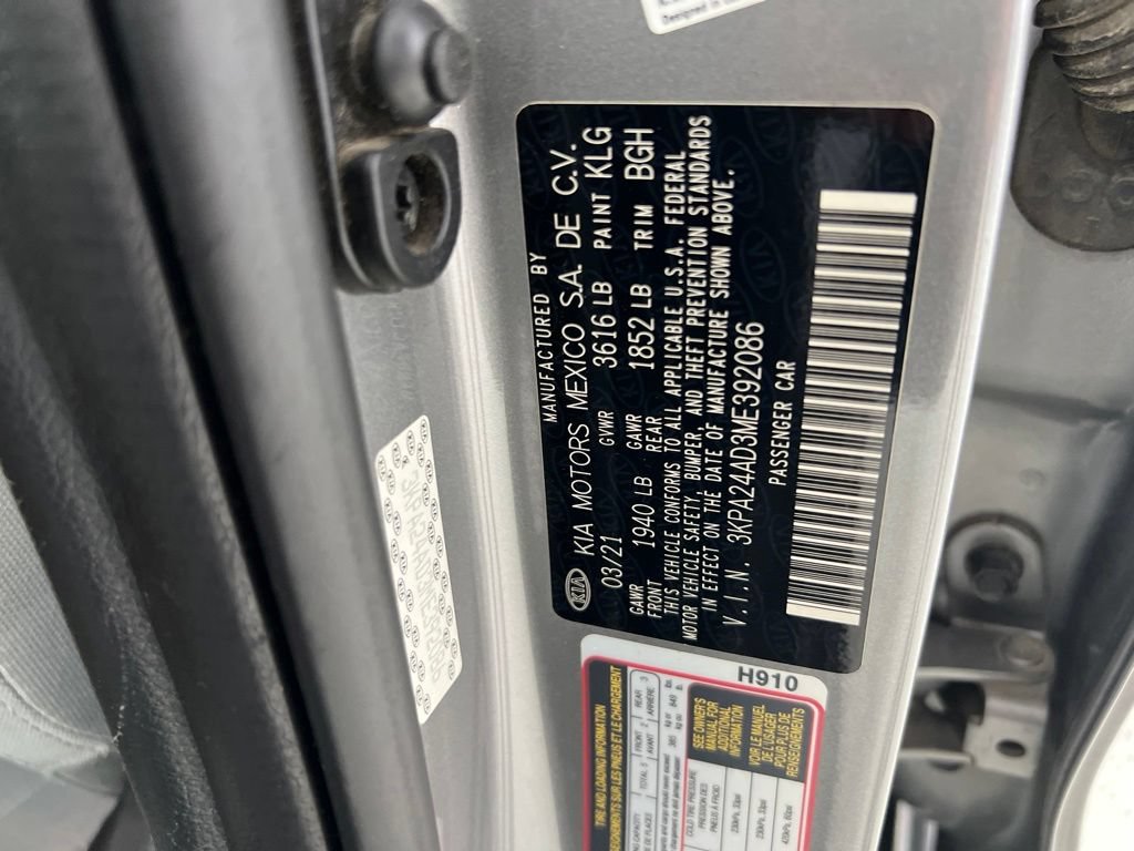 Used 2021 Kia Rio S FWD image 27
