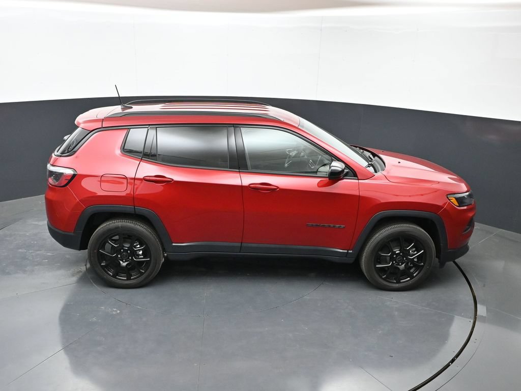 New 2026 Jeep Compass Latitude AWD/4WD image 35