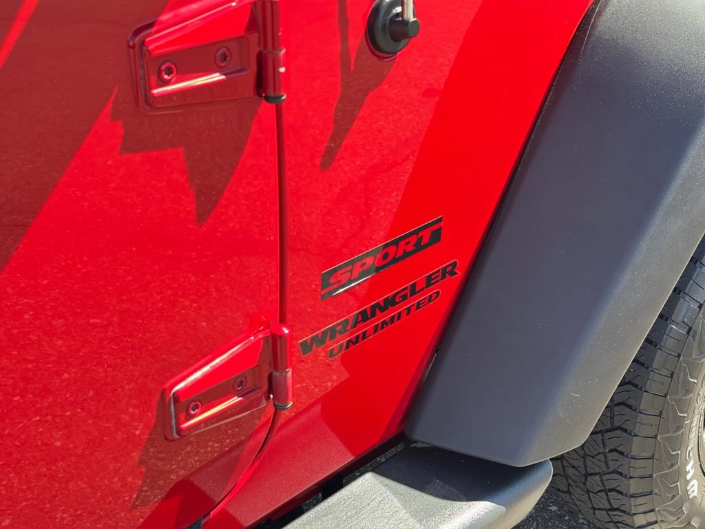 Used 2014 Jeep Wrangler Unlimited Sport AWD/4WD image 34