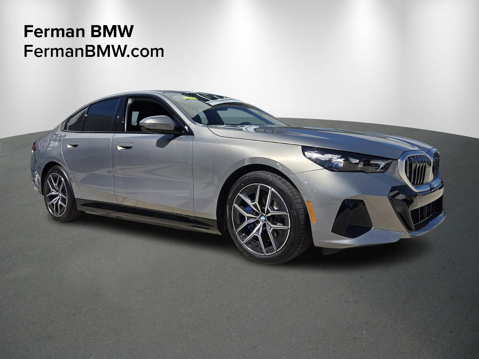 New 2026 BMW i5 eDrive40 w/ M Sport Package