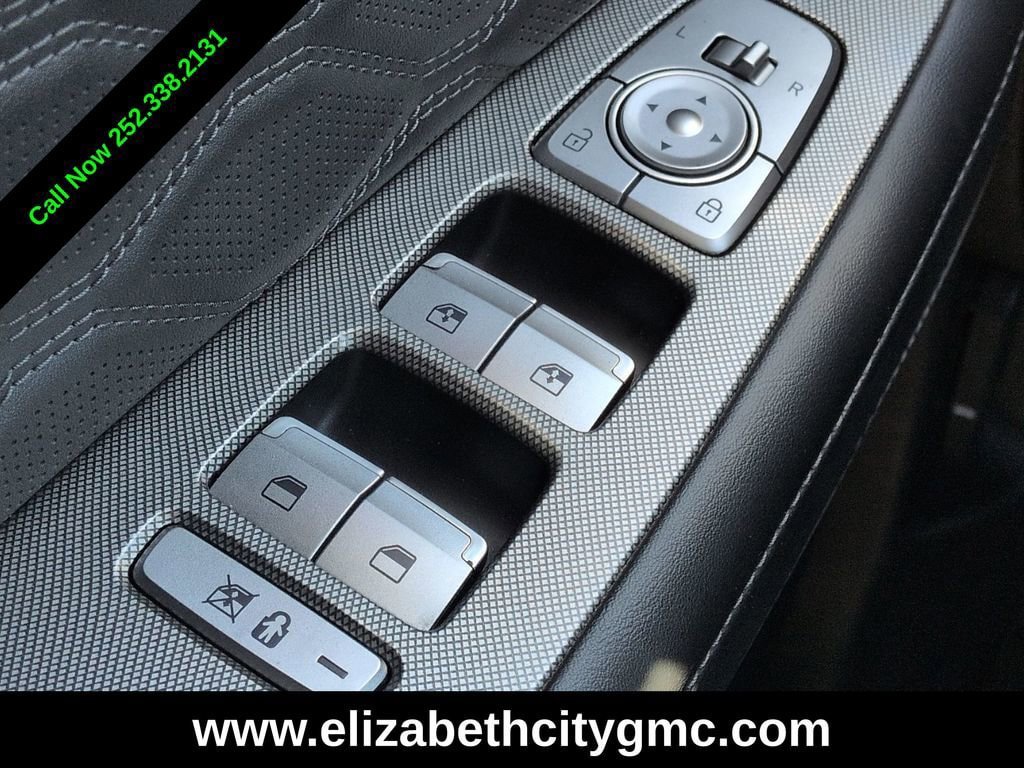 Used 2022 Hyundai Palisade Calligraphy w/ Winter Package FWD image 24